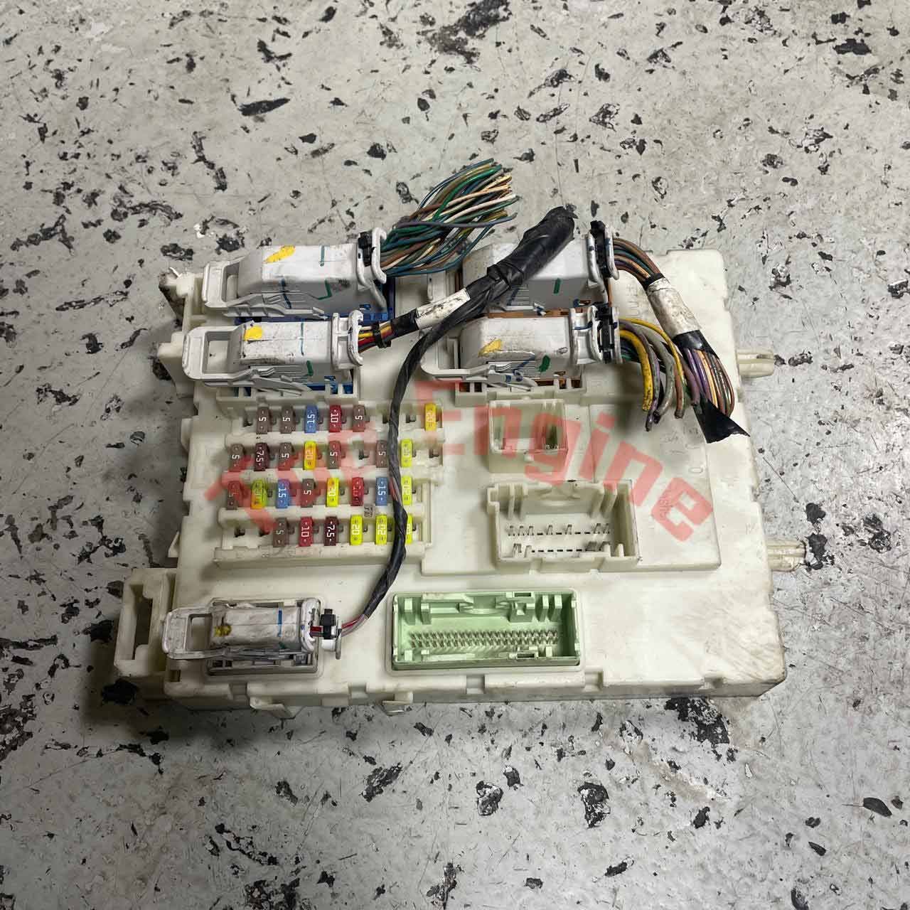 Ford Ranger 2.2 / 3.2 Fuse Box AB39-14A073-BG – Fuse Box-Central ...